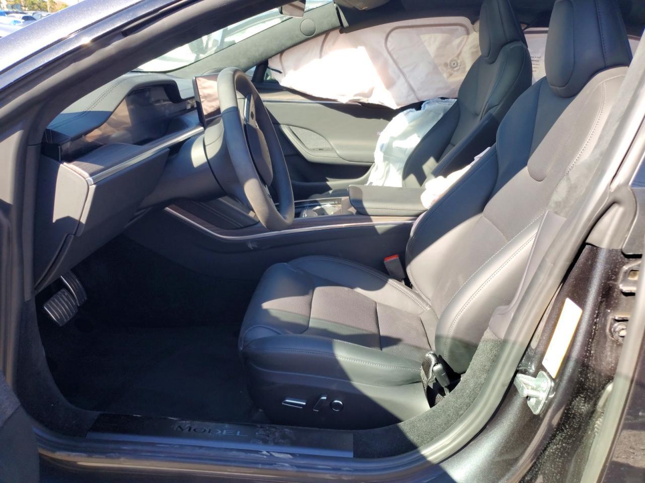 2025 TESLA MODEL S