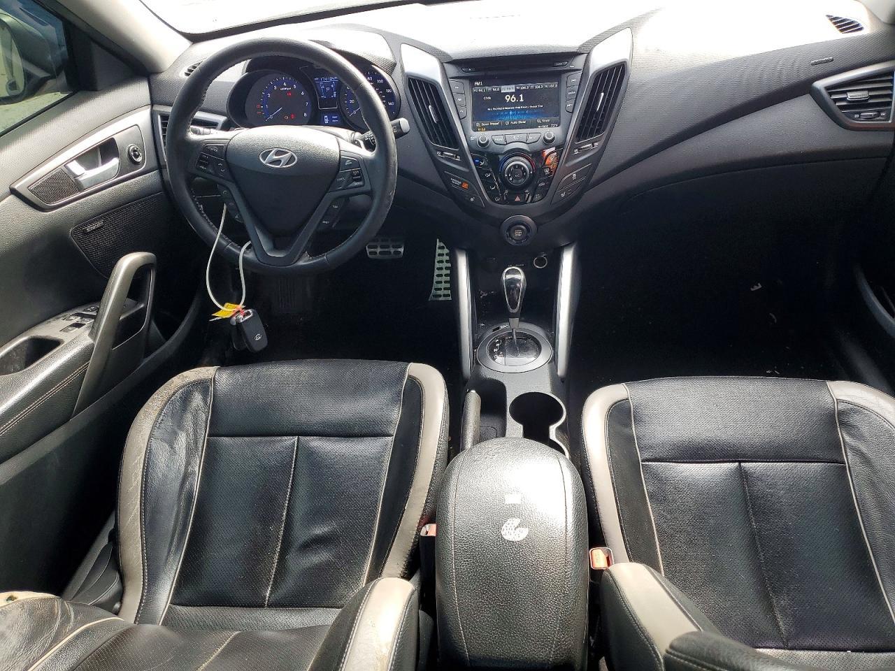 2013 HYUNDAI VELOSTER