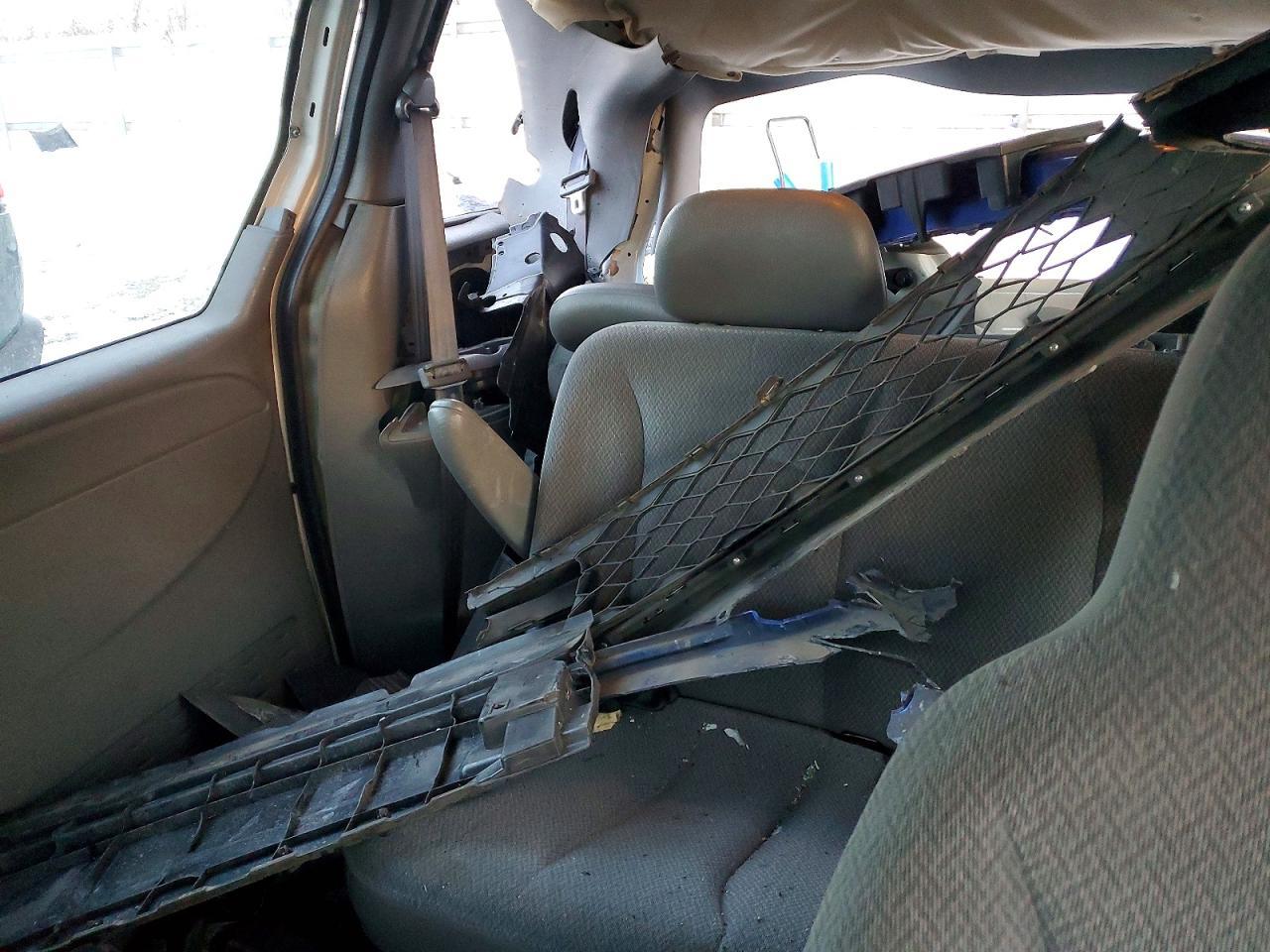 2005 DODGE CARAVAN