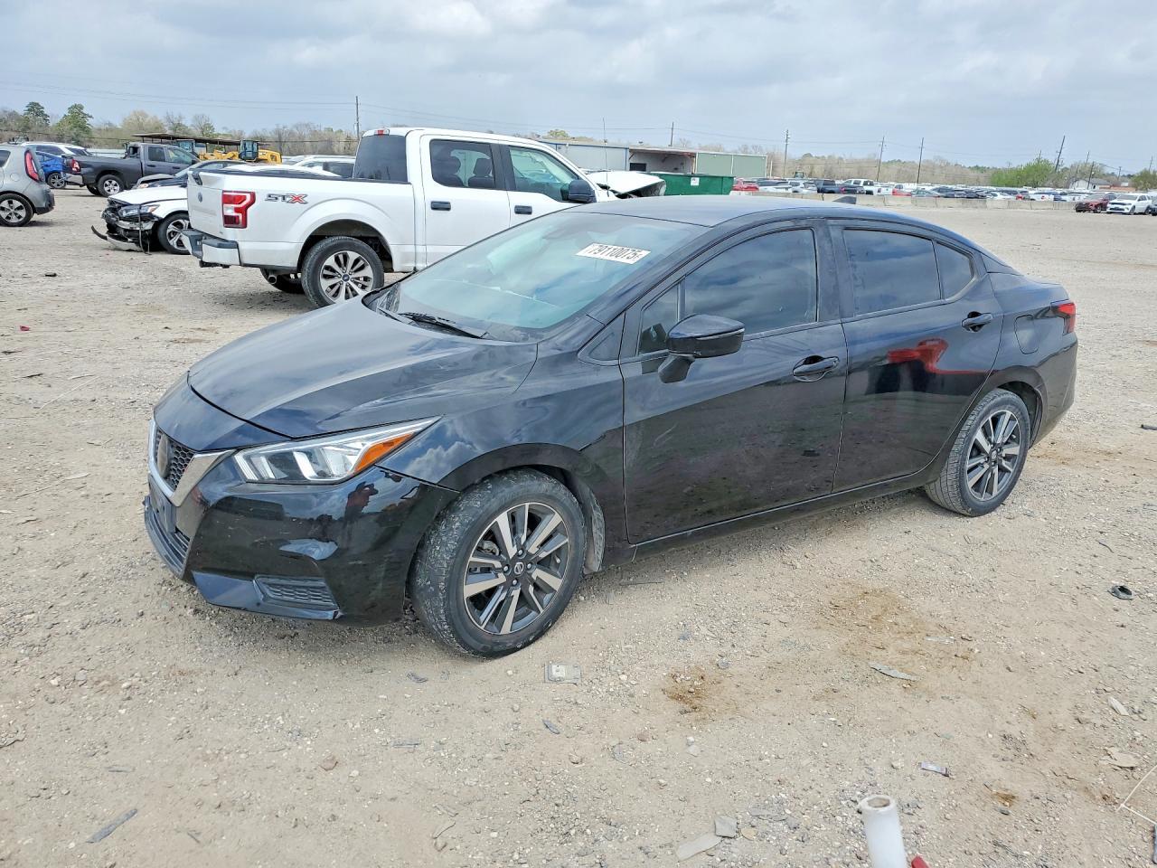 2021 NISSAN VERSA
