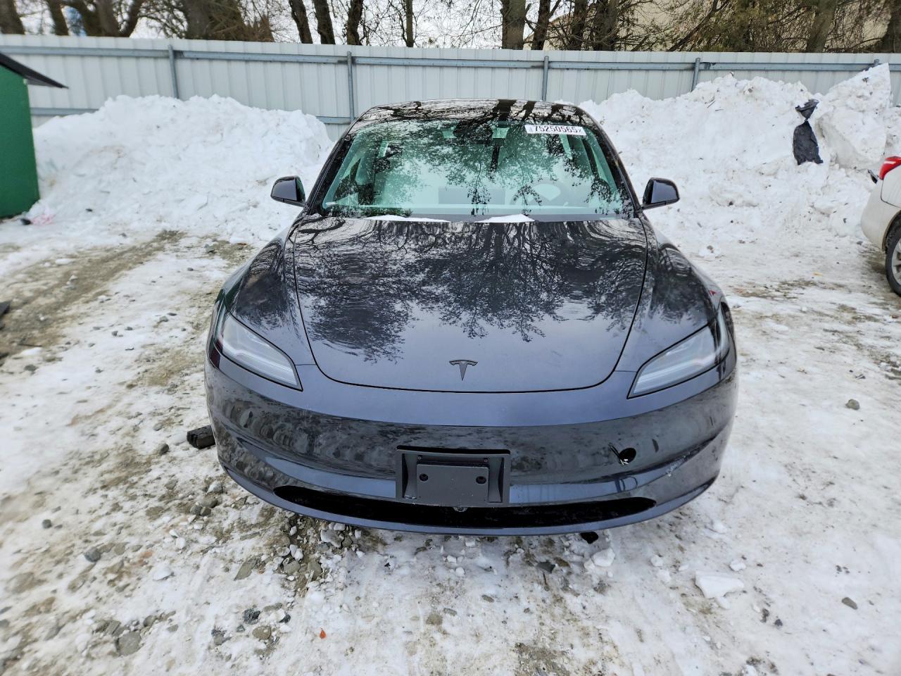 2026 TESLA MODEL 3