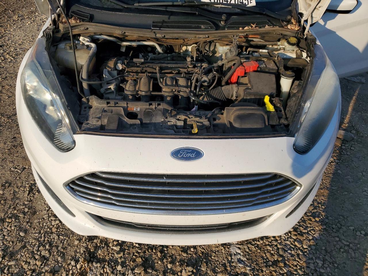 2016 FORD Fiesta