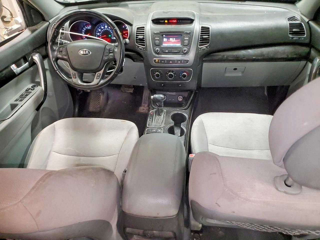 2015 KIA SORENTO