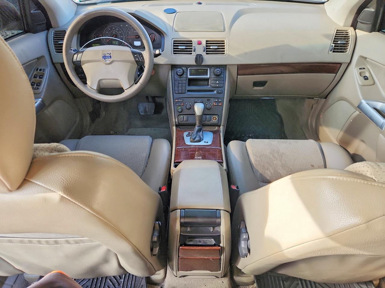 2003 VOLVO XC90