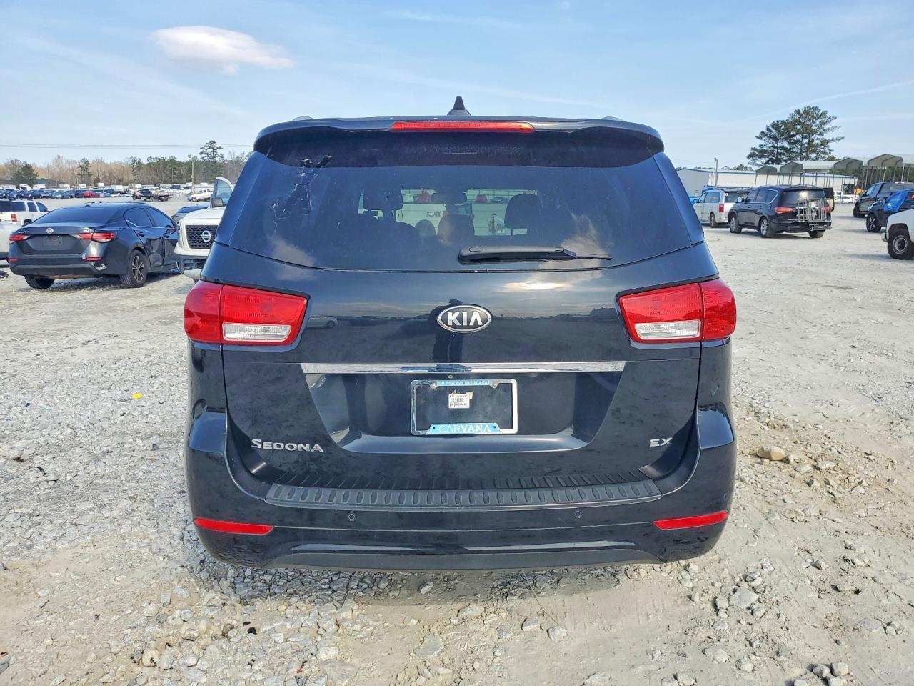 2016 KIA SEDONA