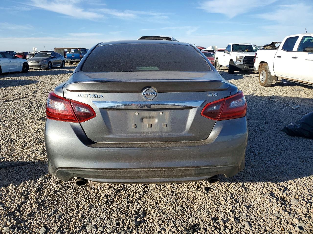 2017 NISSAN ALTIMA