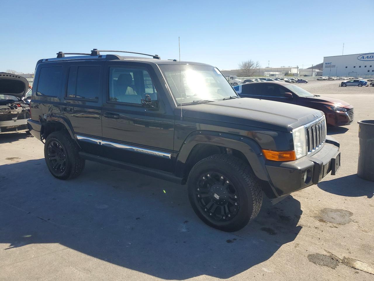 2010 JEEP Commander