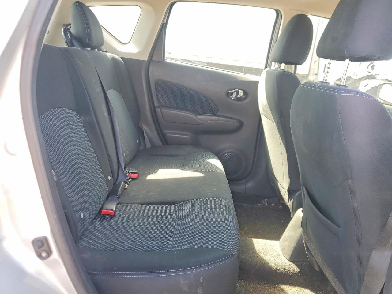 2016 NISSAN Versa Note