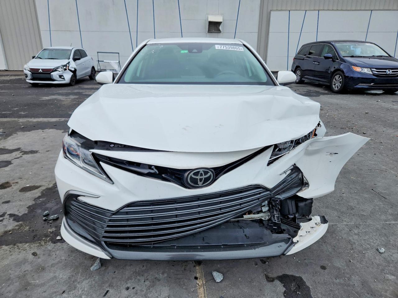 2022 TOYOTA CAMRY
