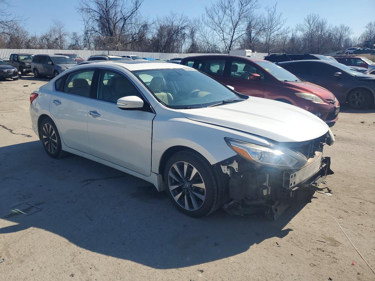 2016 NISSAN ALTIMA