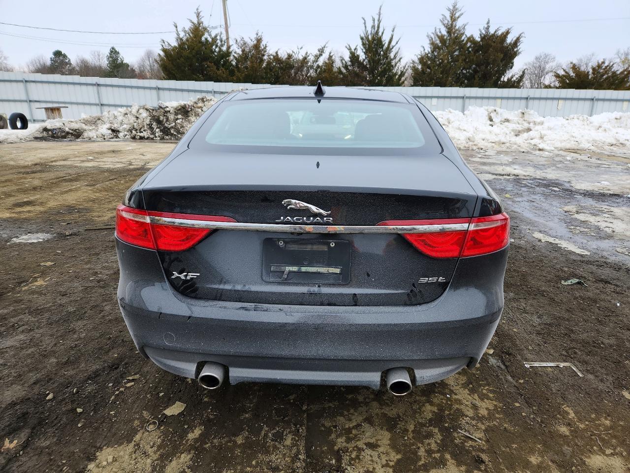 2017 JAGUAR XF