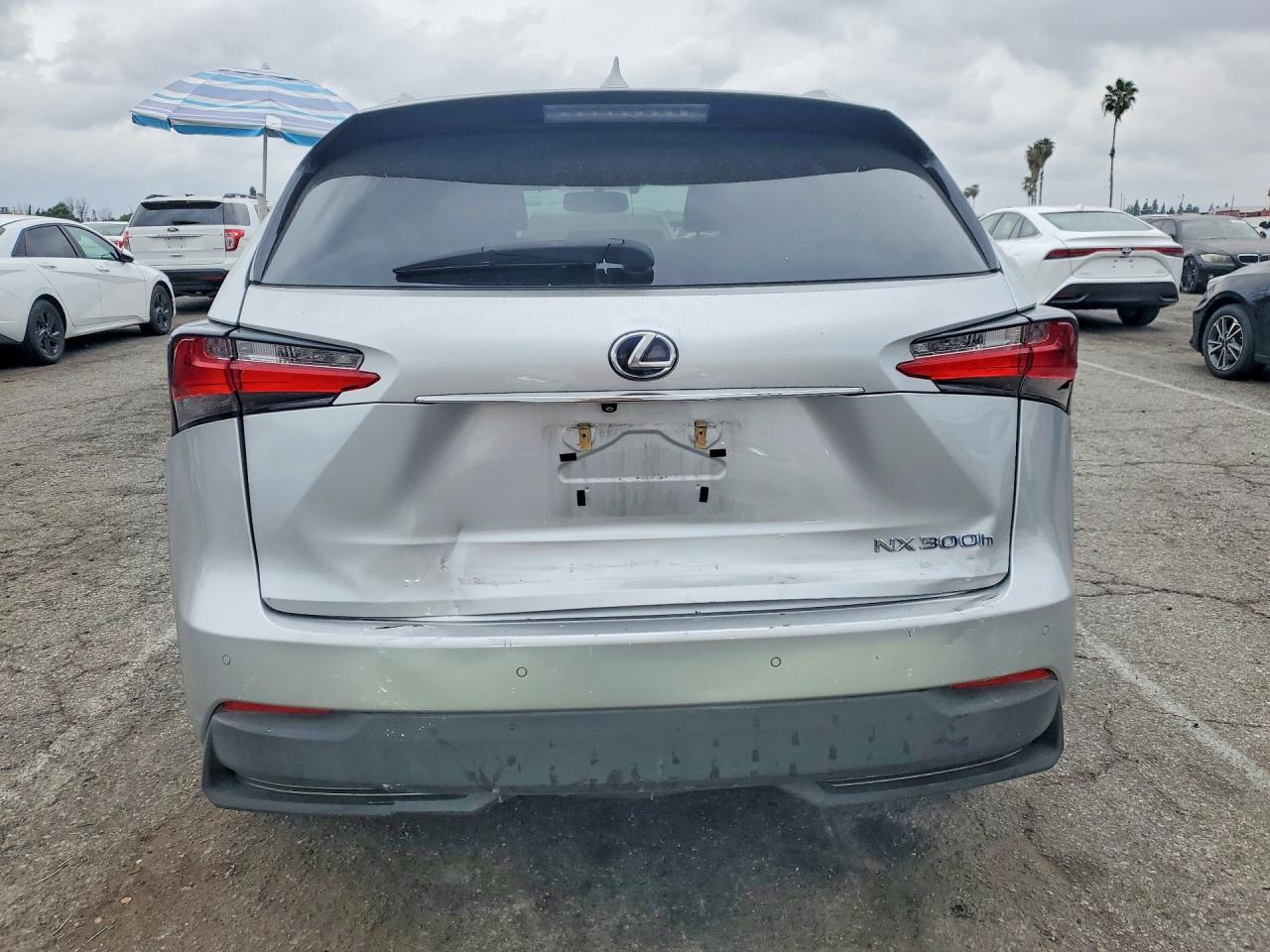 2016 LEXUS NX 300H