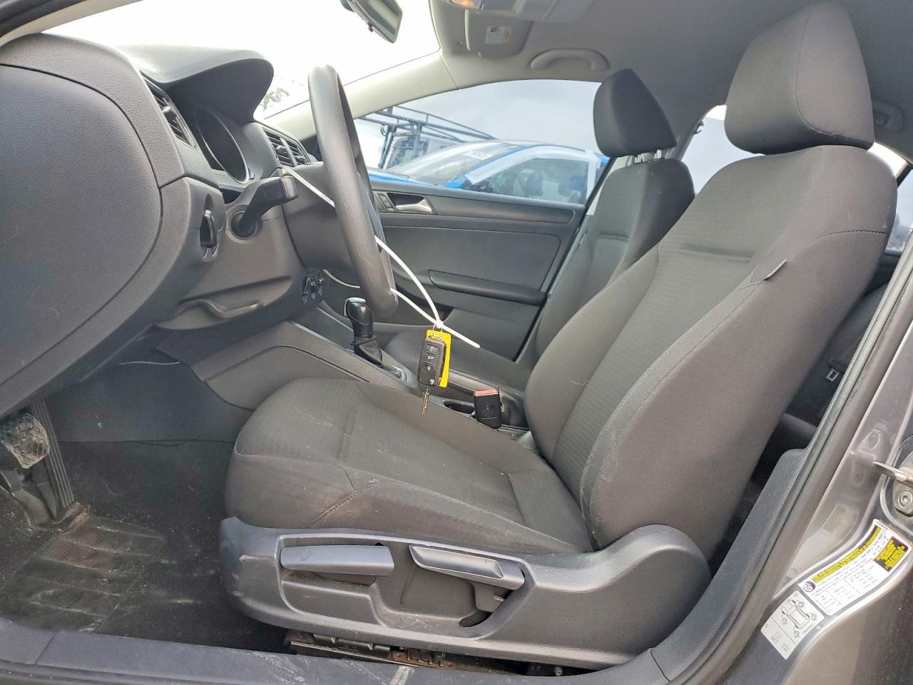 2016 VOLKSWAGEN JETTA