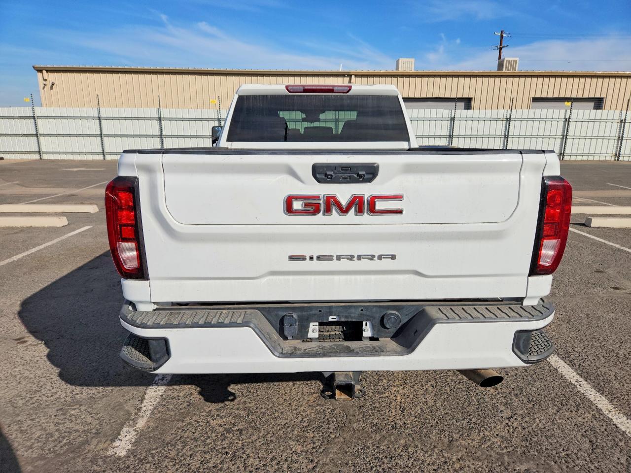 2024 GMC Sierra