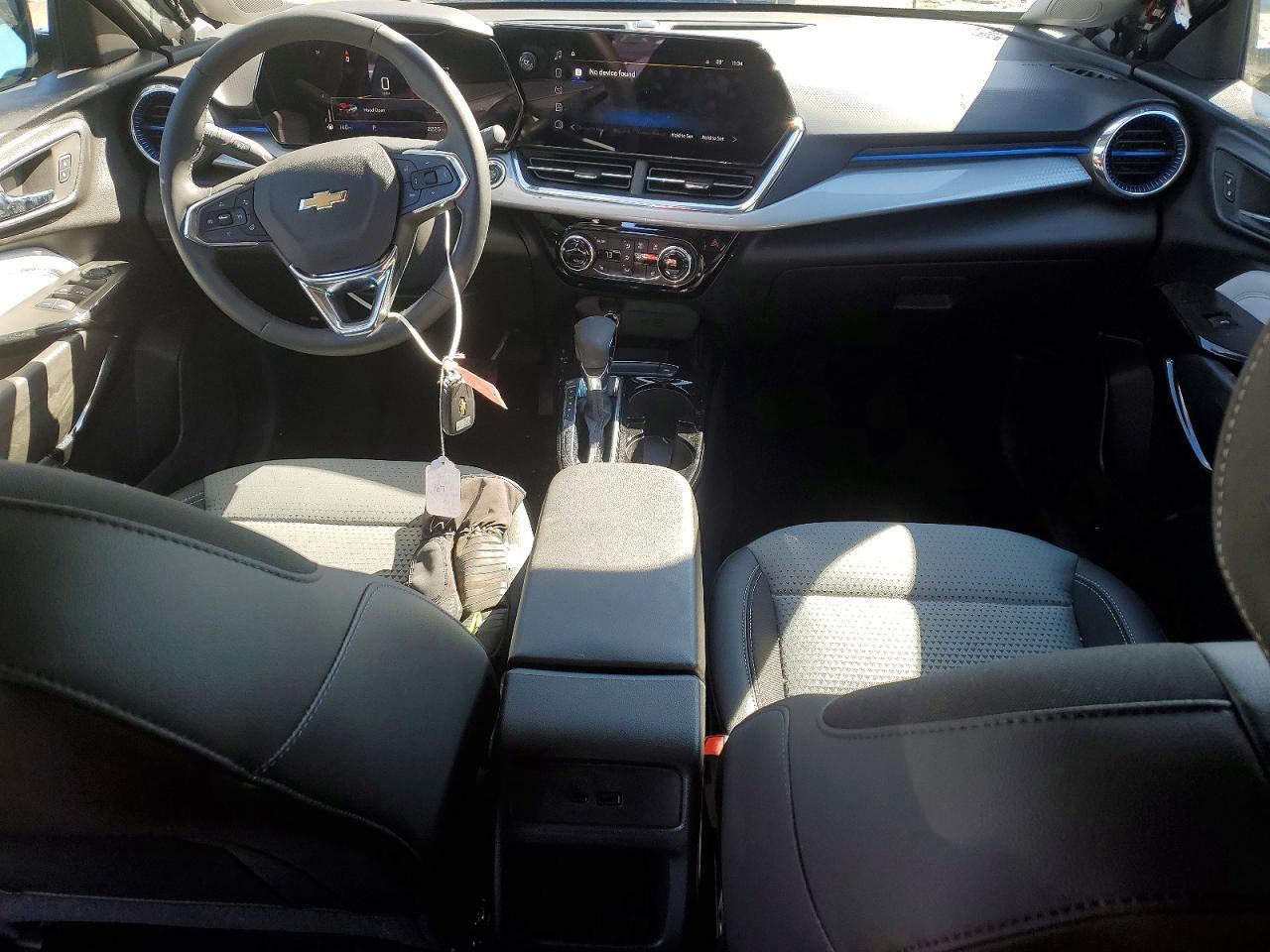 2026 CHEVROLET TRAX