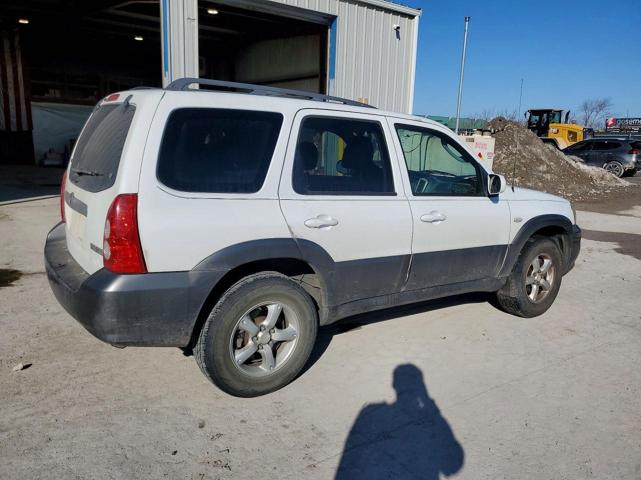 2005 MAZDA Tribute
