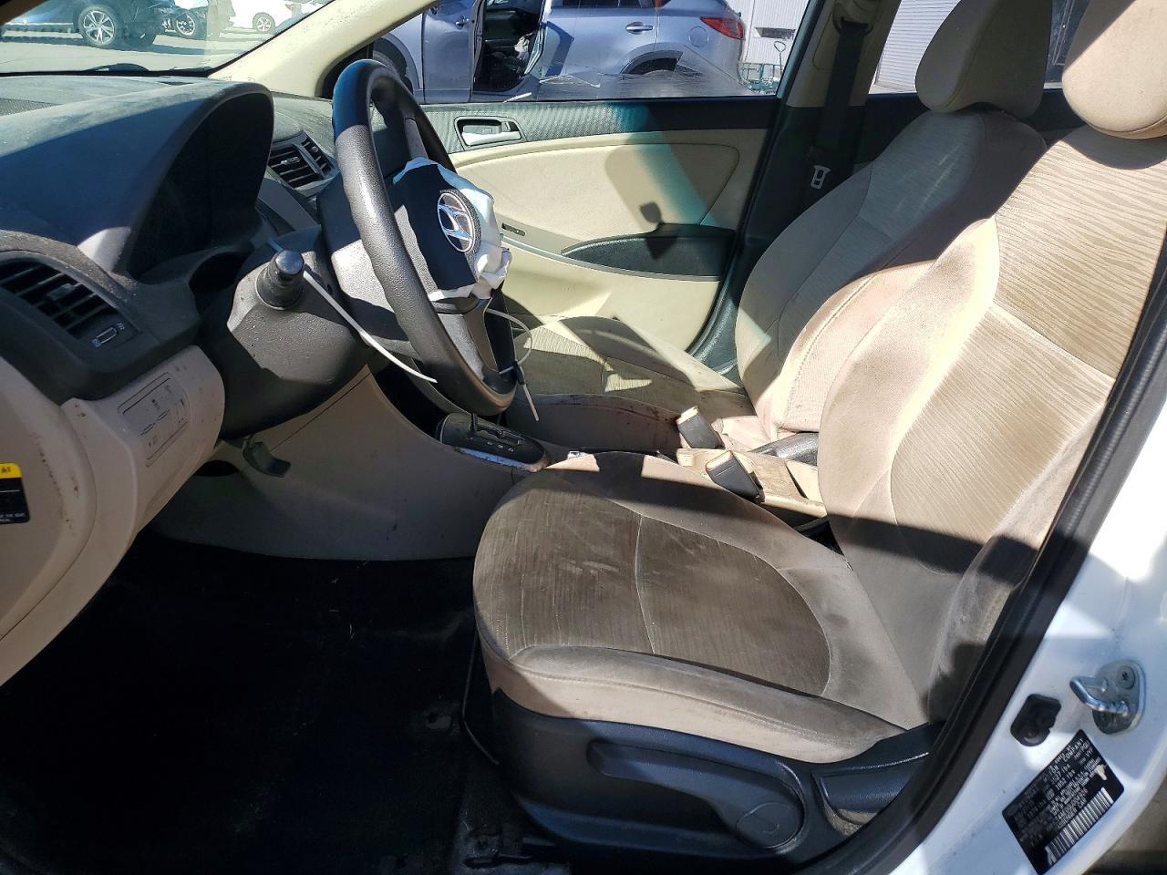 2016 HYUNDAI ACCENT