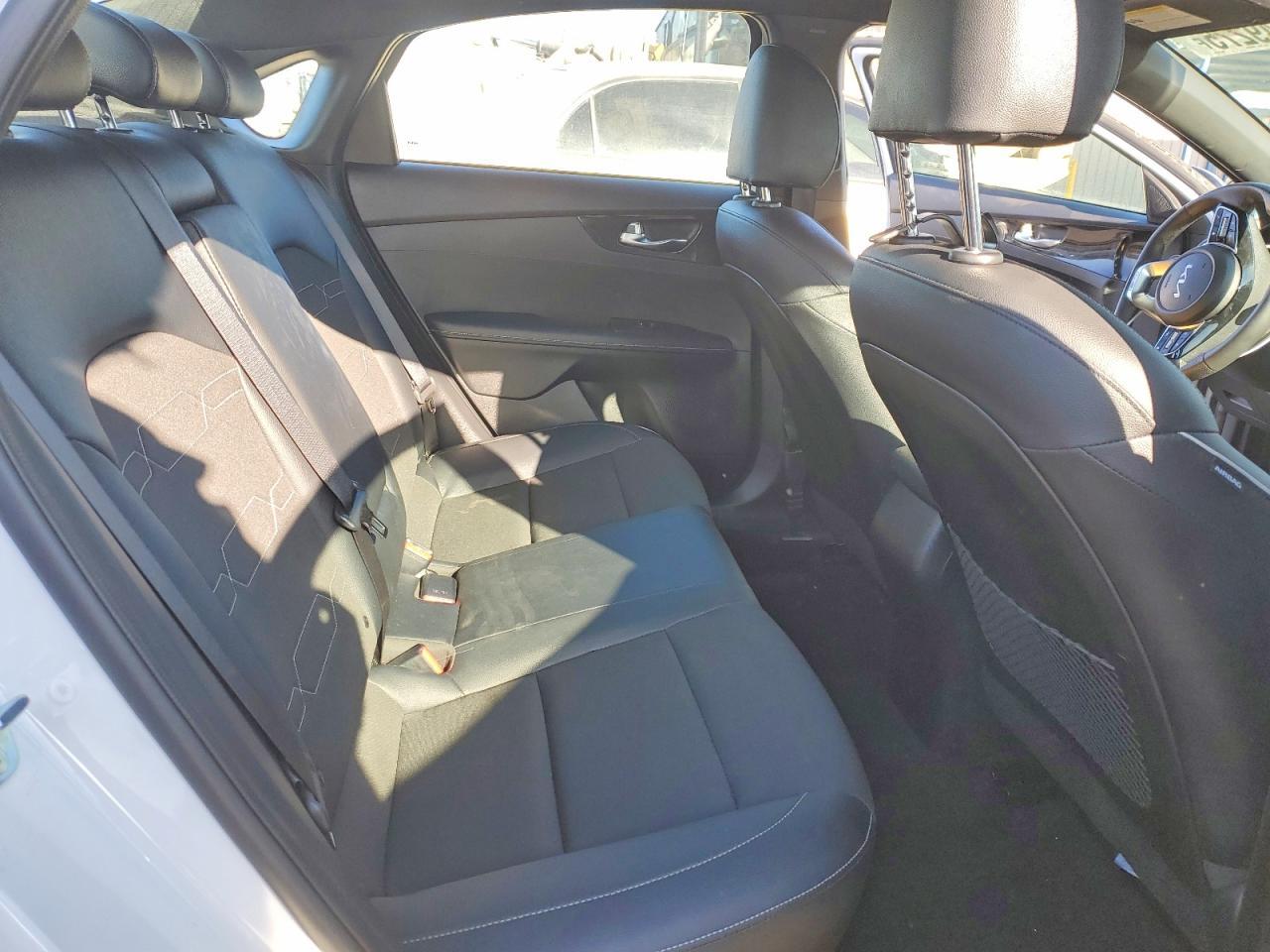 2024 KIA FORTE