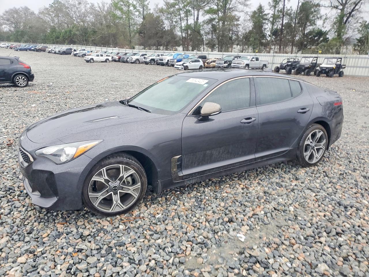 2021 KIA Stinger