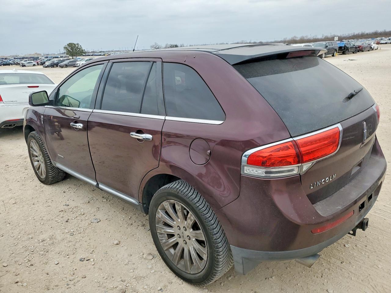 2011 LINCOLN MKX