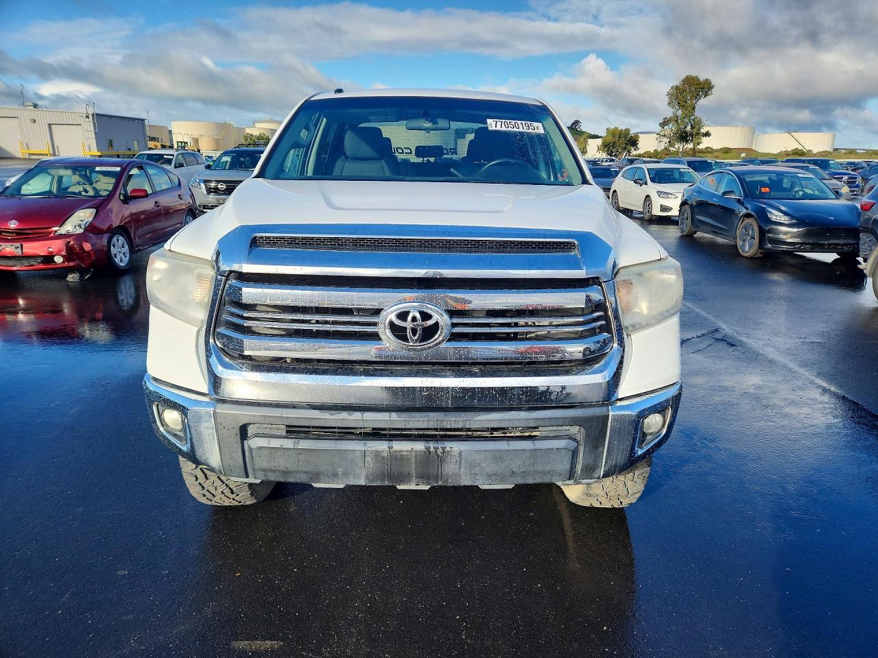 2016 TOYOTA TUNDRA