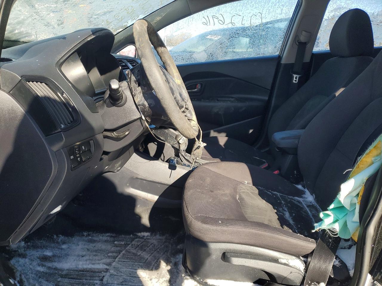 2013 KIA RIO