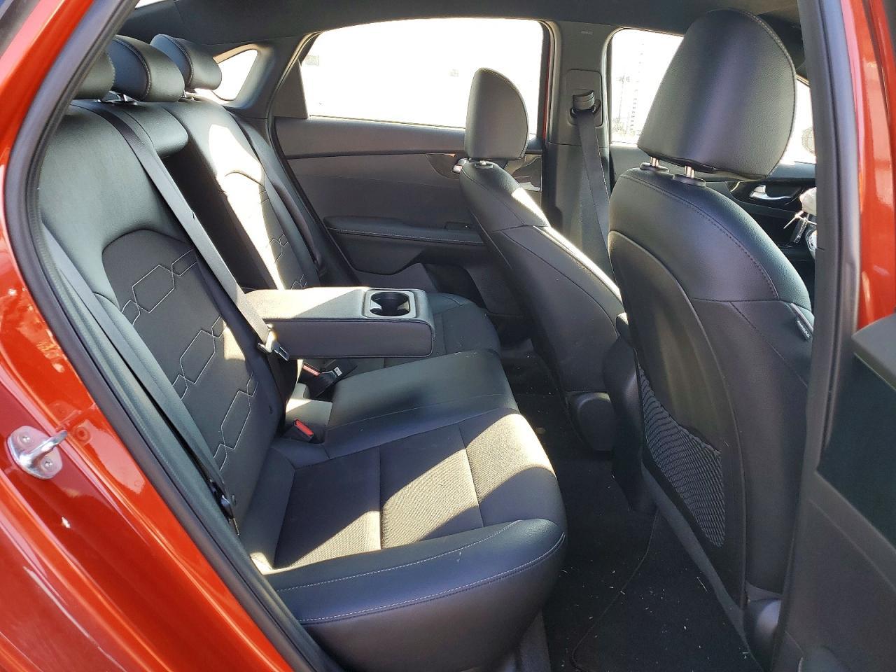 2022 KIA FORTE