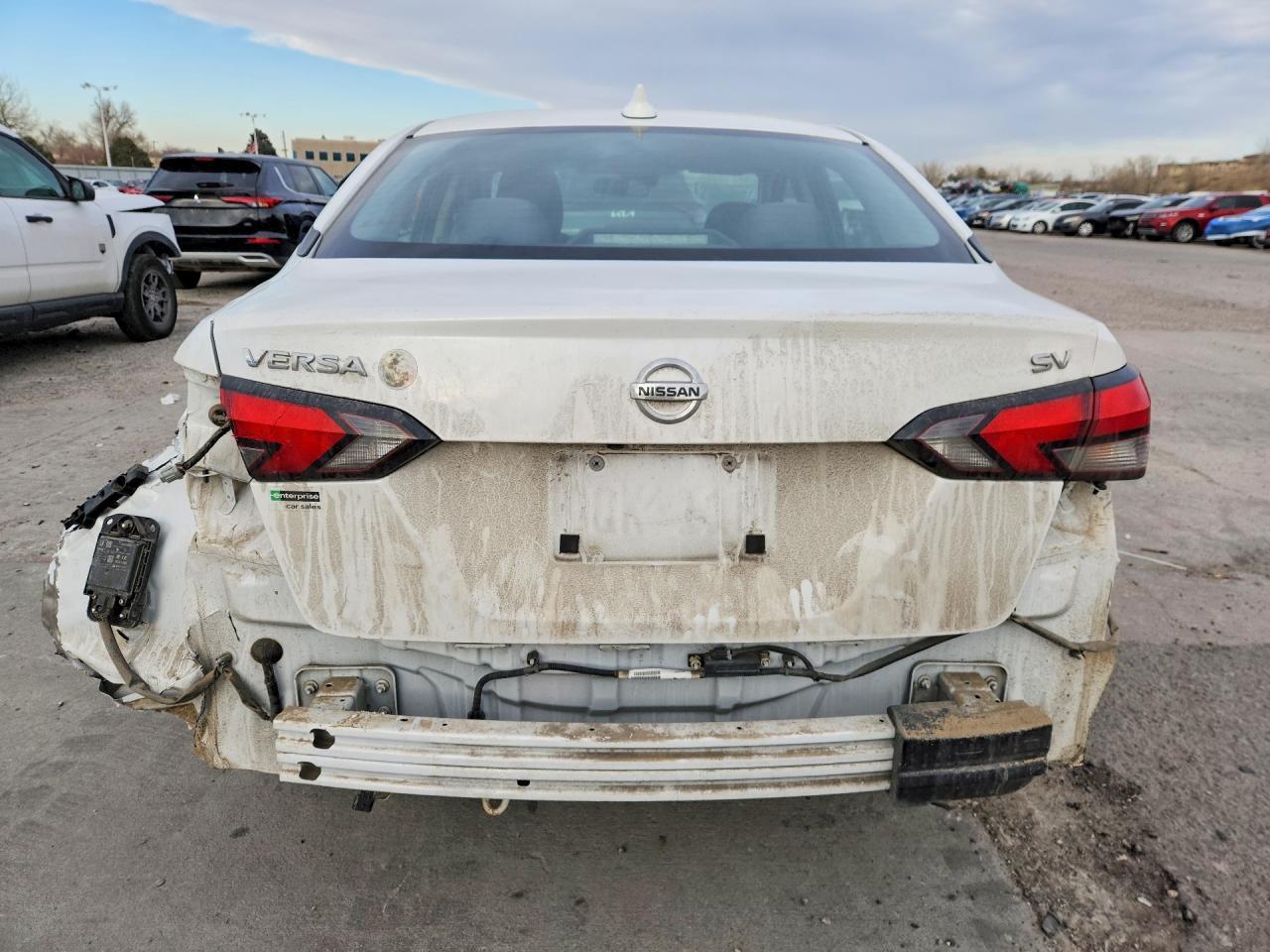 2021 NISSAN VERSA