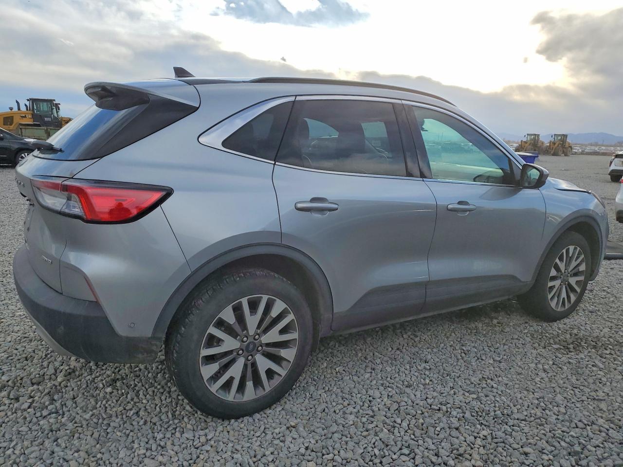 2021 FORD ESCAPE