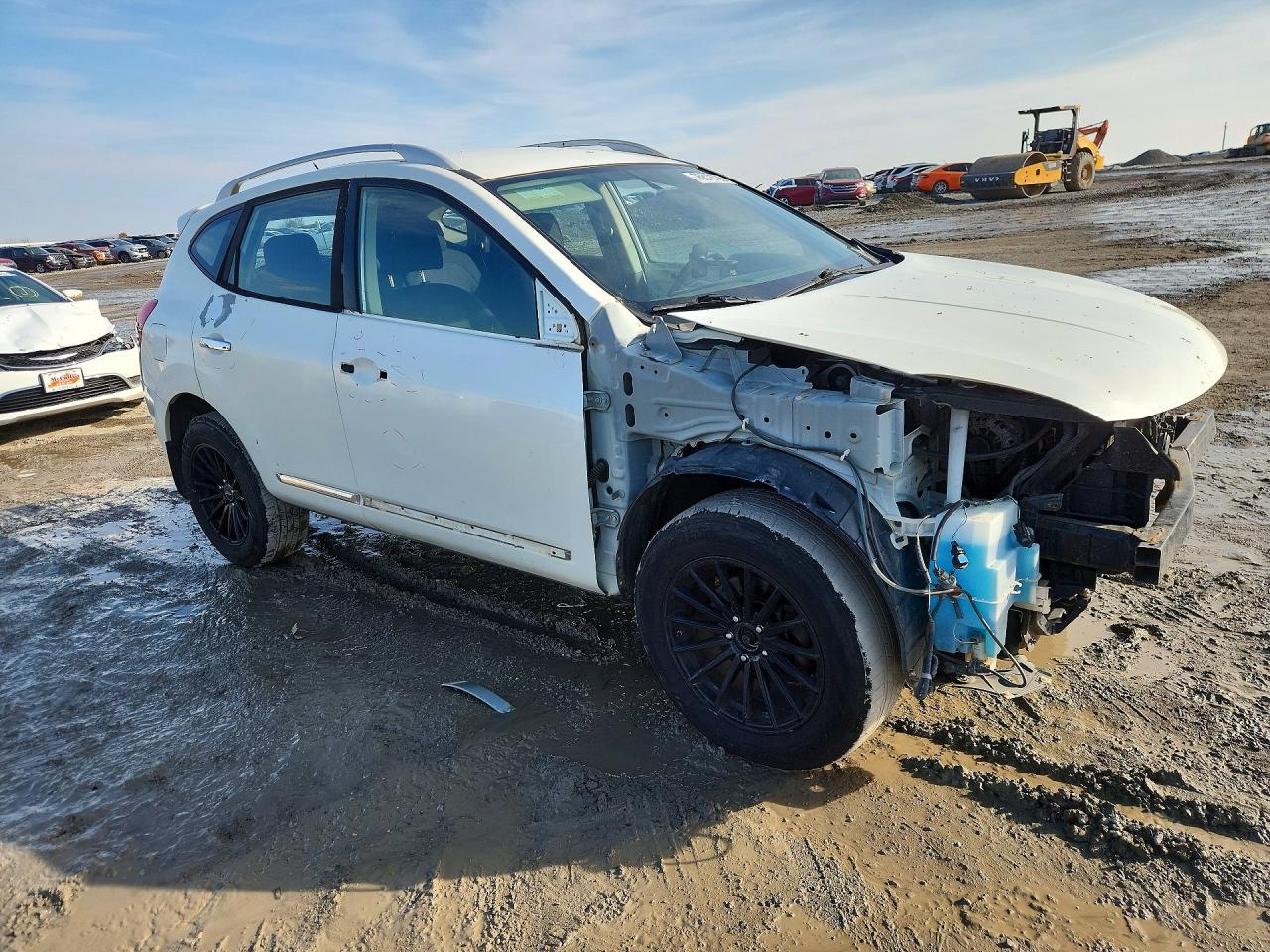 2015 NISSAN ROGUE