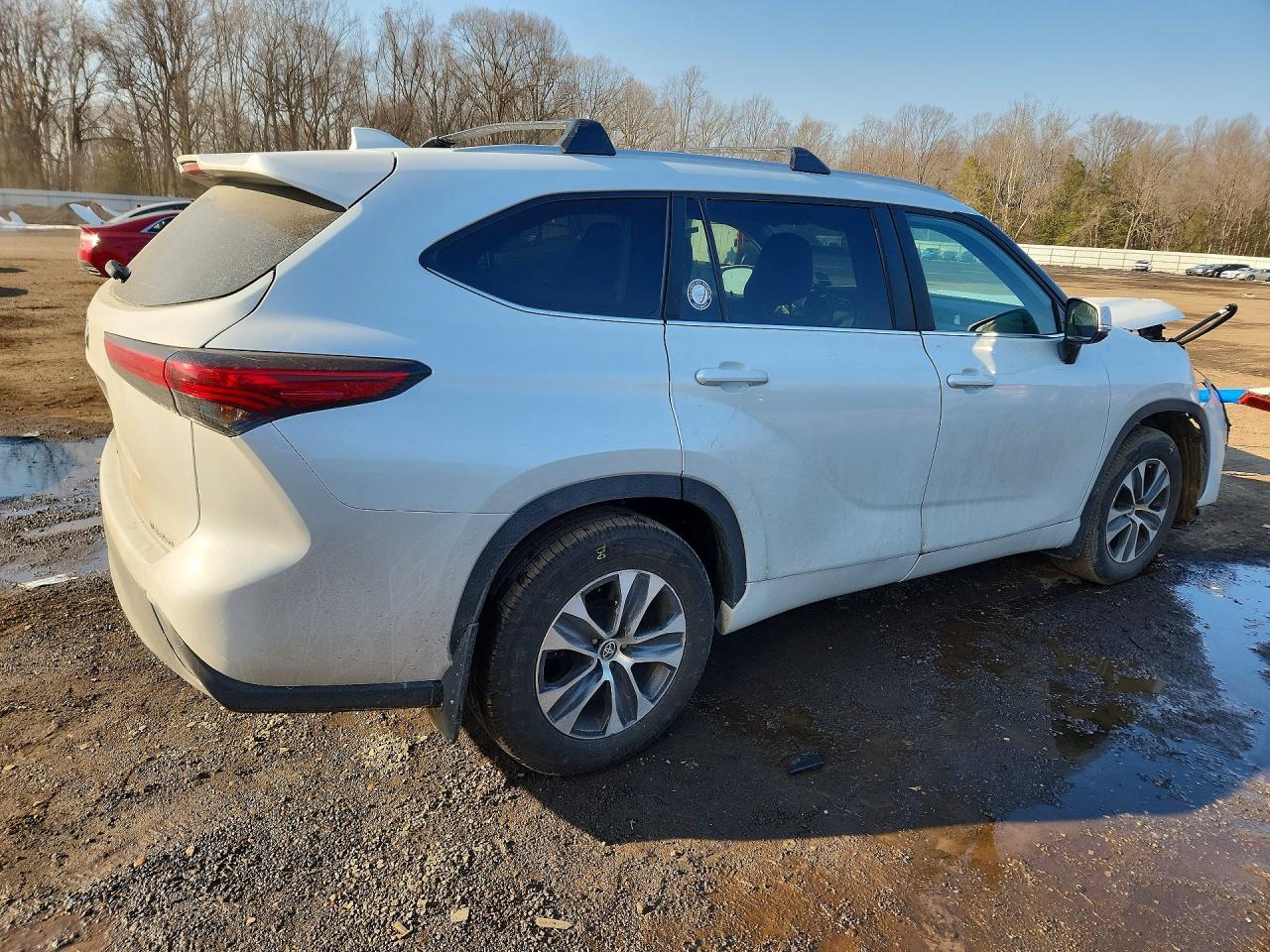 2023 TOYOTA HIGHLANDER