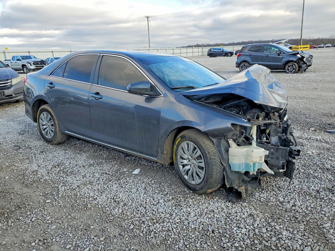 2013 TOYOTA CAMRY
