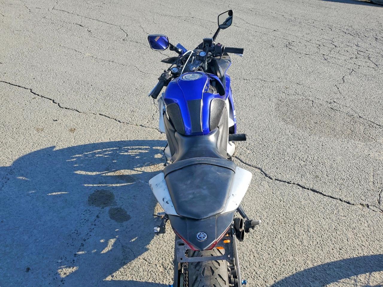 2017 YAMAHA YZFR3