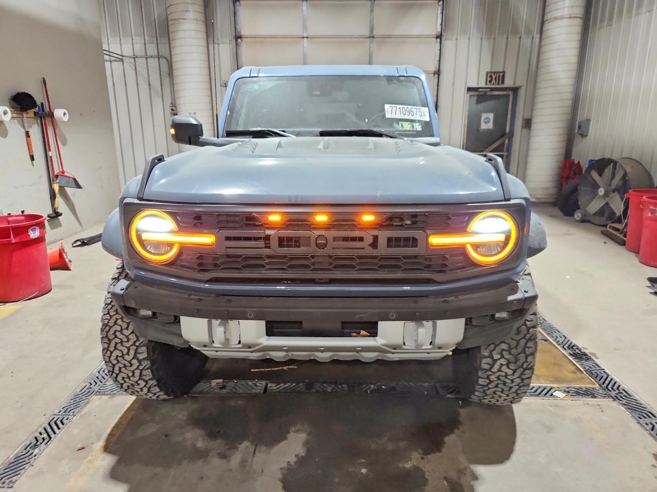 2024 FORD Bronco