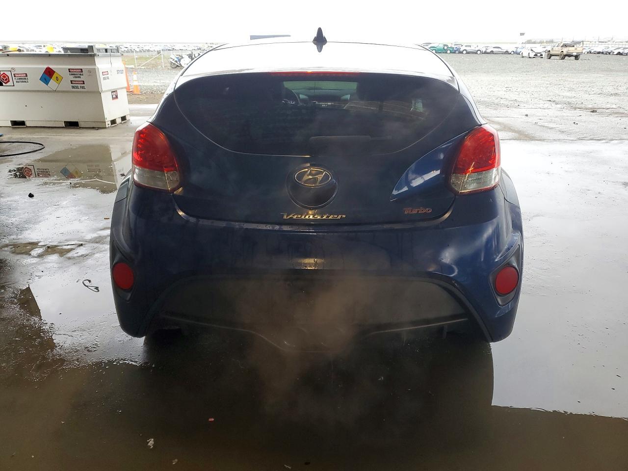 2015 HYUNDAI VELOSTER