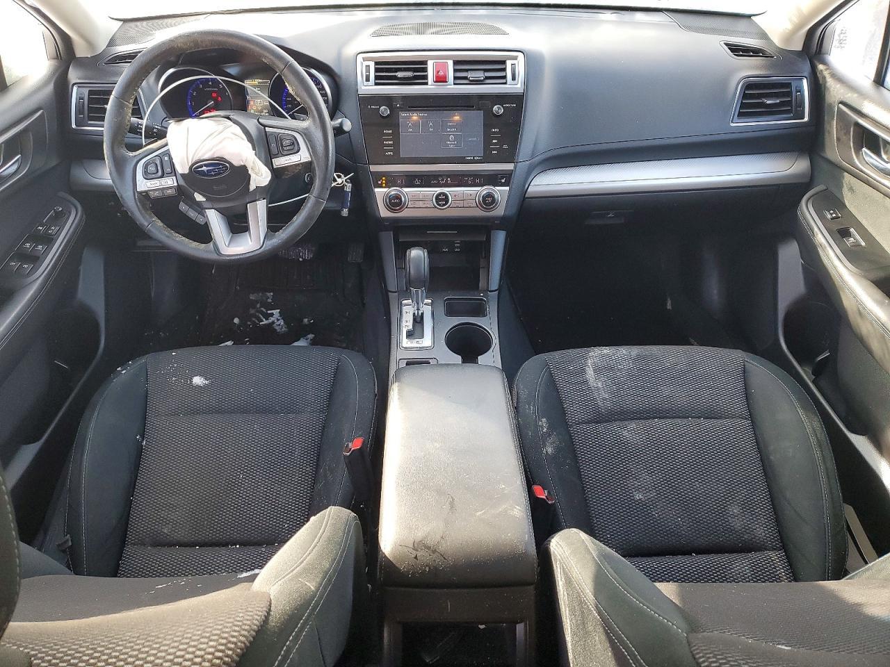 2017 SUBARU Outback