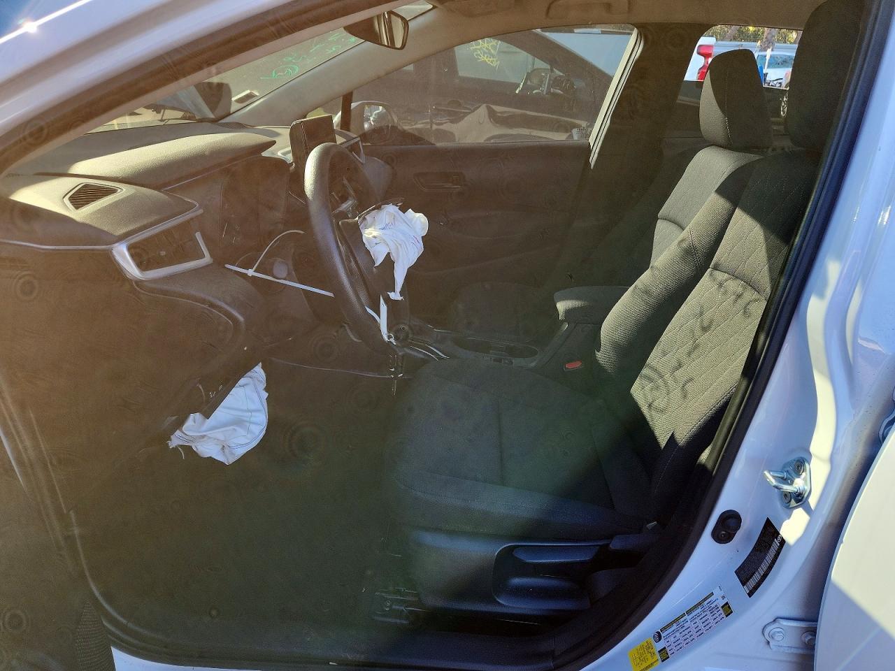 2025 TOYOTA COROLLA