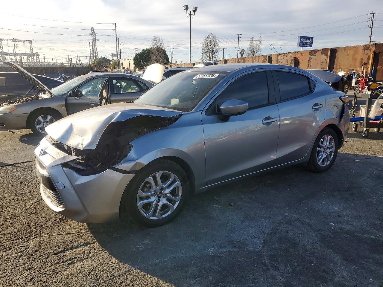 2016 TOYOTA SCION