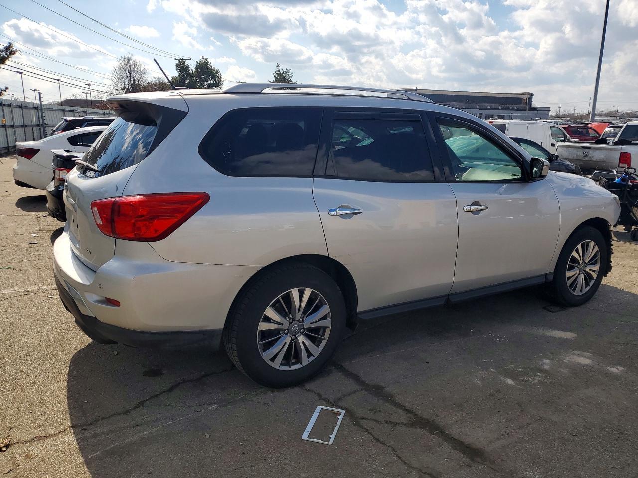 2018 NISSAN PATHFINDER