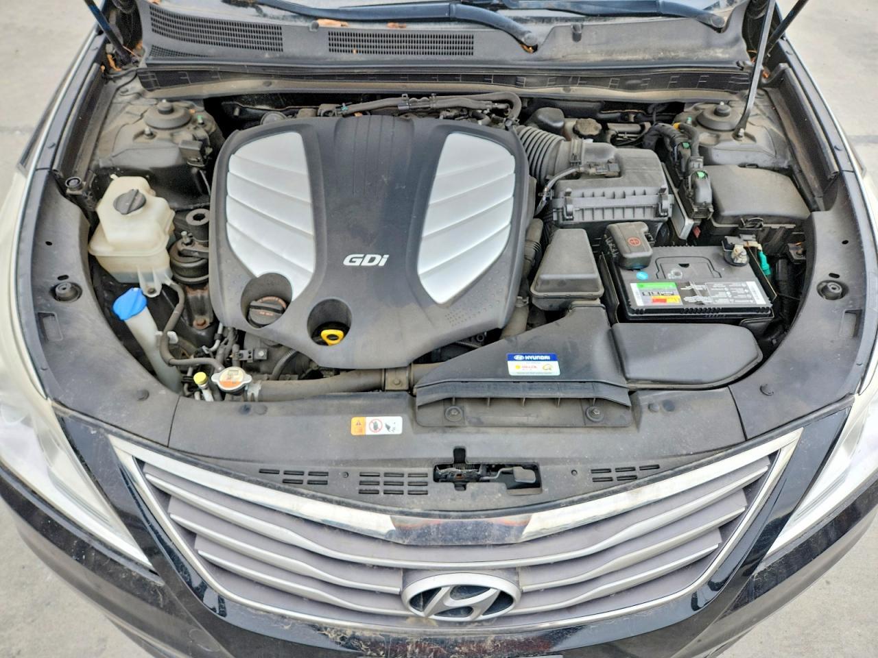 2017 HYUNDAI Azera
