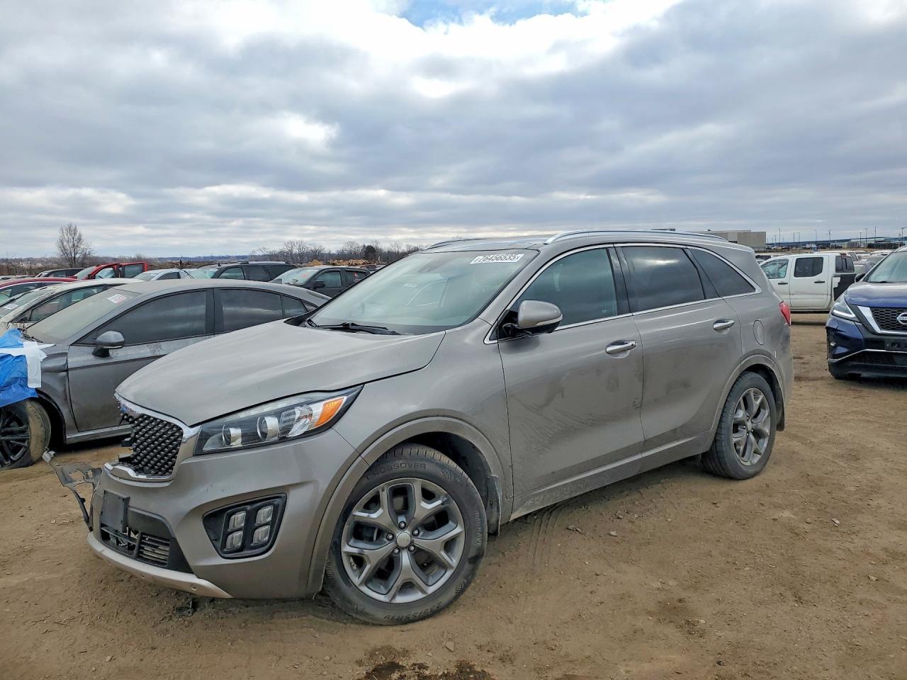 2016 KIA SORENTO