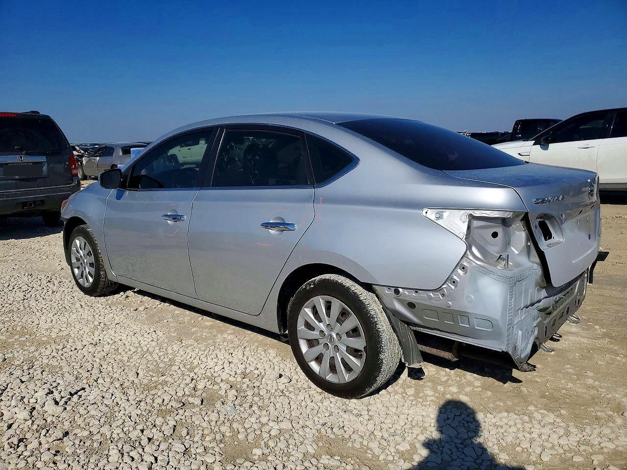 2016 NISSAN SENTRA