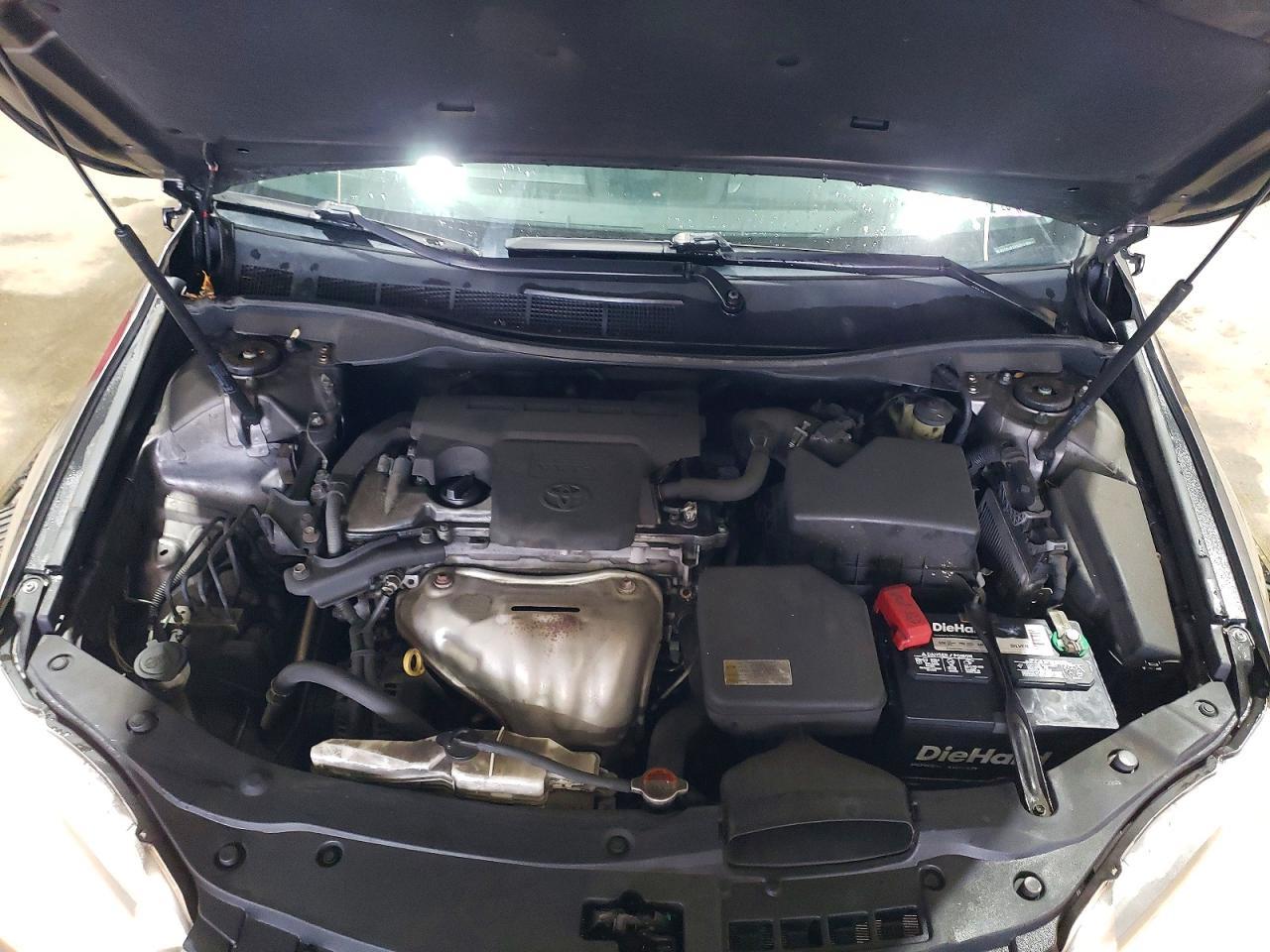2016 TOYOTA CAMRY