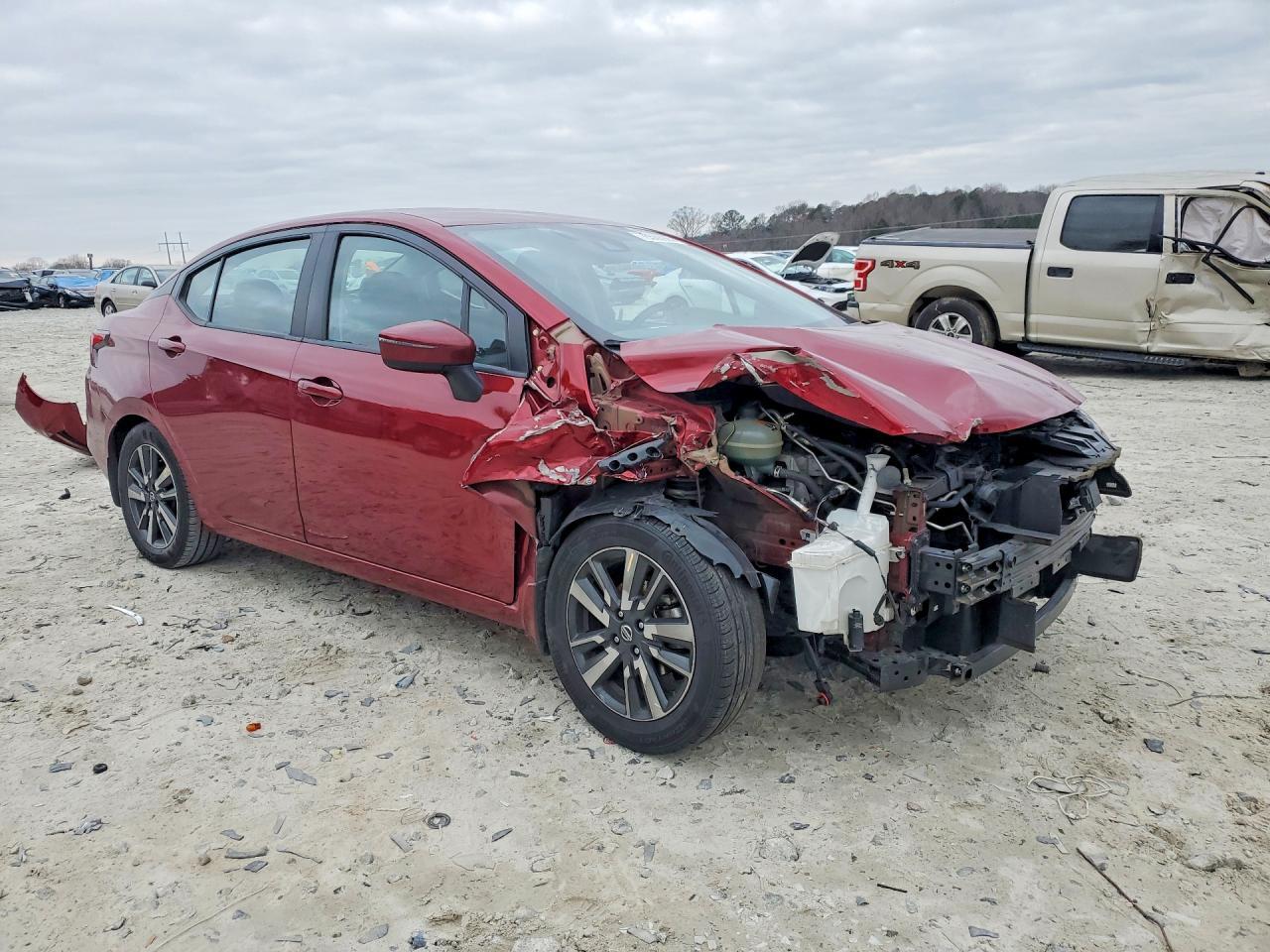 2021 NISSAN VERSA