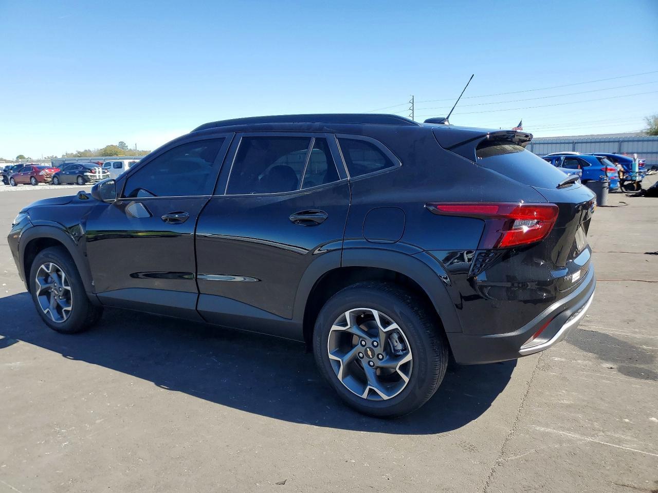2025 CHEVROLET TRAX
