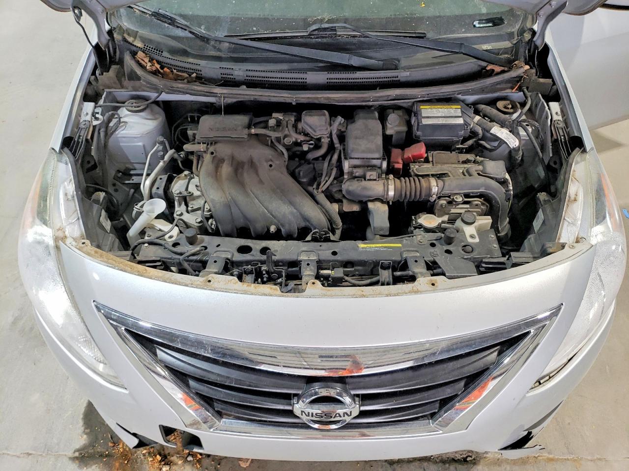 2016 NISSAN VERSA