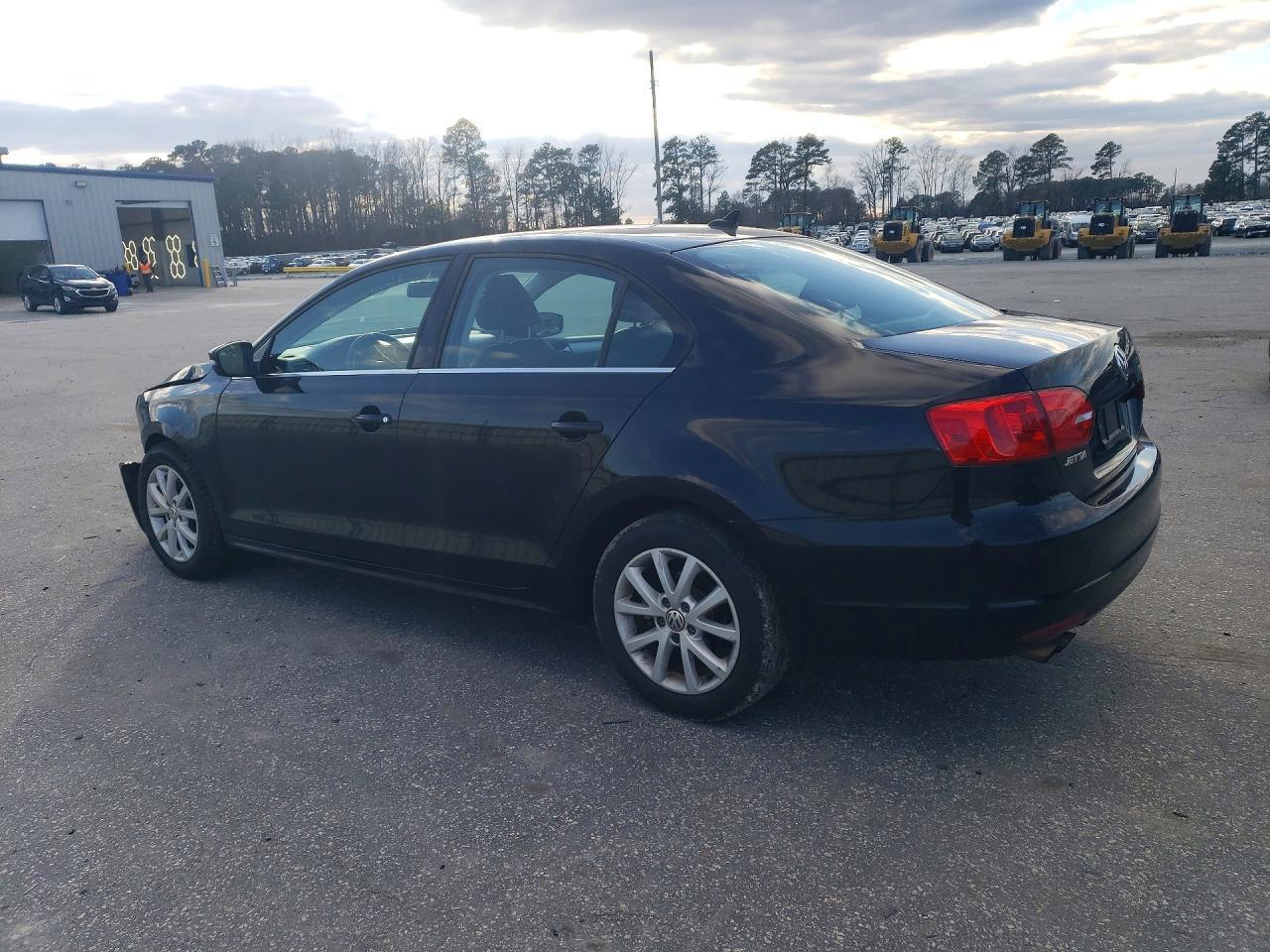 2013 VOLKSWAGEN JETTA