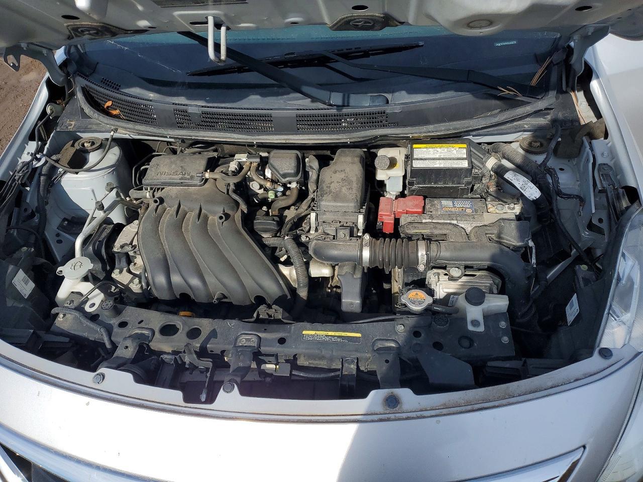 2016 NISSAN VERSA