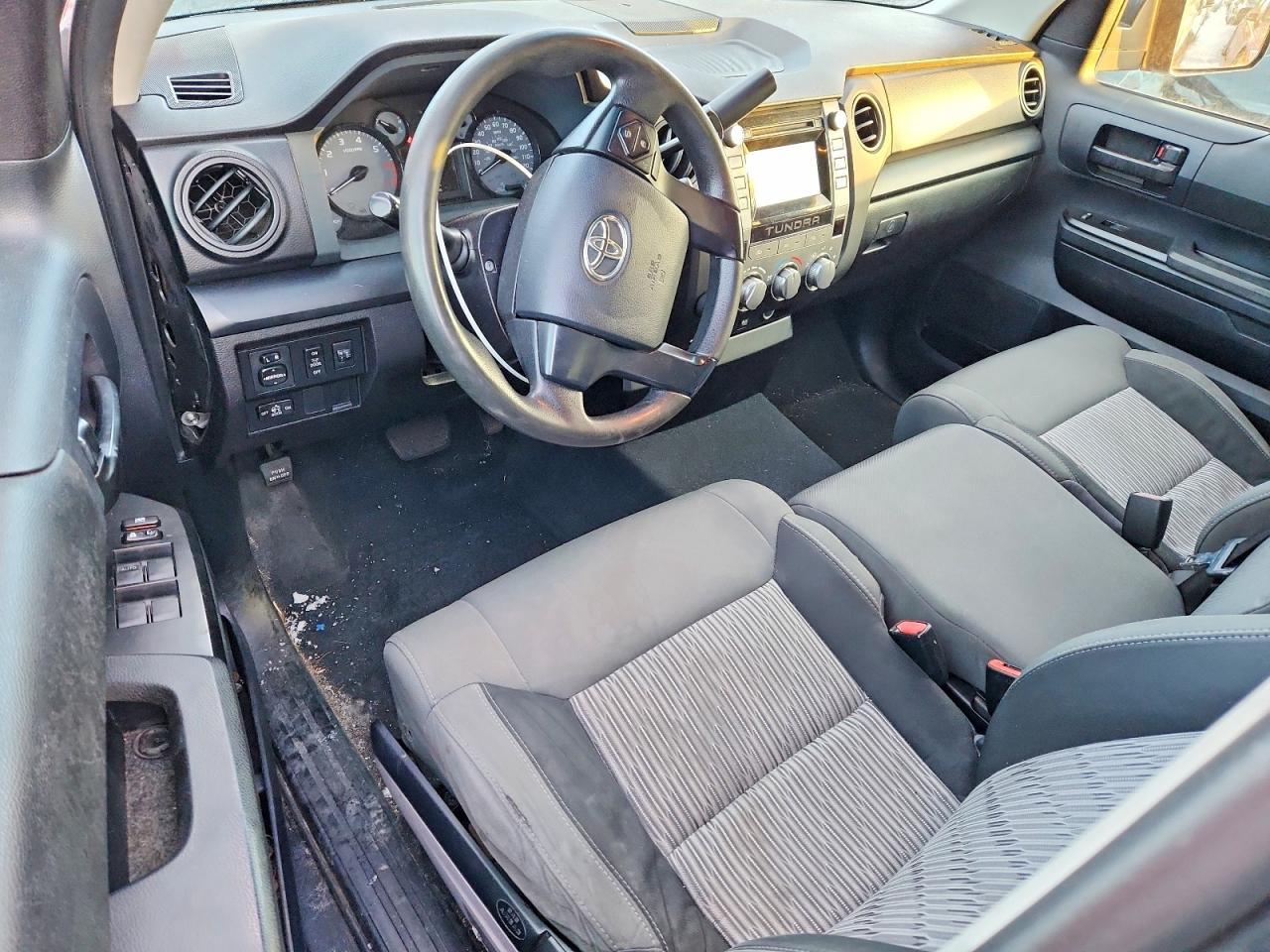 2015 TOYOTA TUNDRA