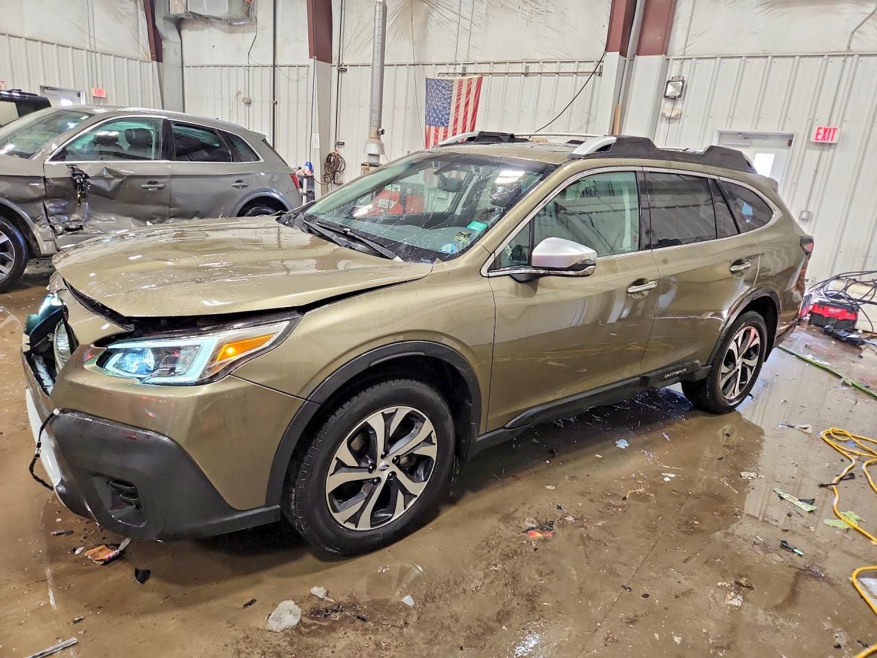 2020 SUBARU Outback